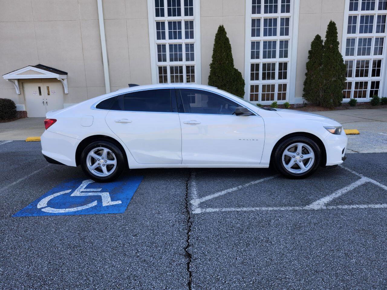 Used 2016 Chevrolet Malibu LS image 17