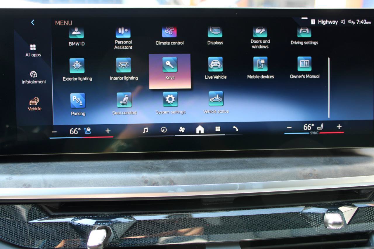 Used 2026 BMW X5 xDrive40i AWD/4WD image 38