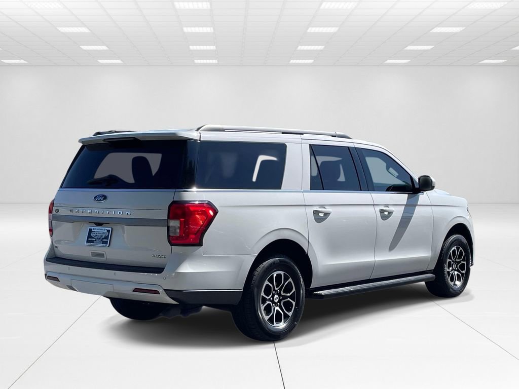 Used 2024 Ford Expedition Max XLT RWD image 6