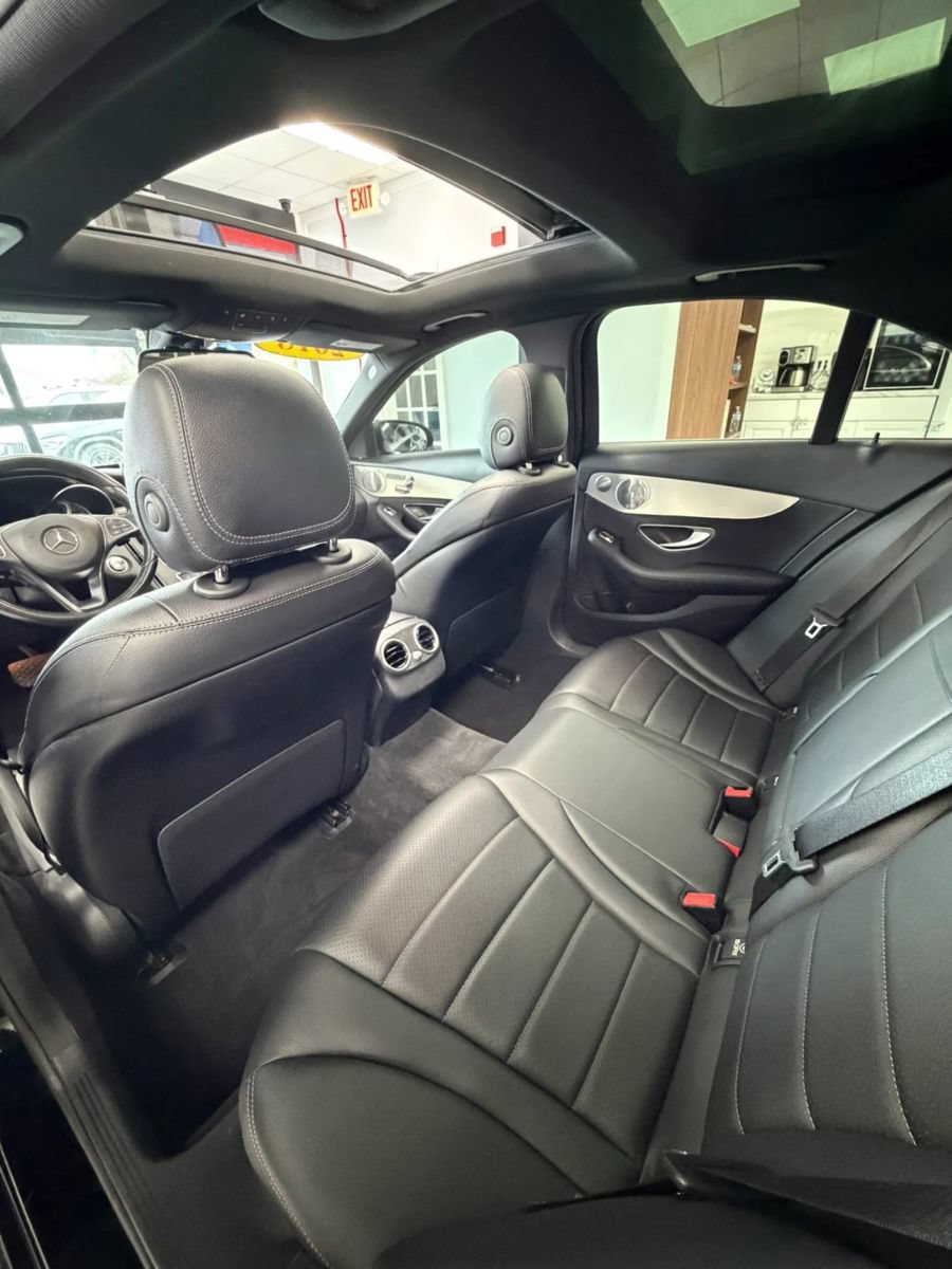 Used 2018 Mercedes-Benz C 300 Sedan w/ Multimedia Package image 11