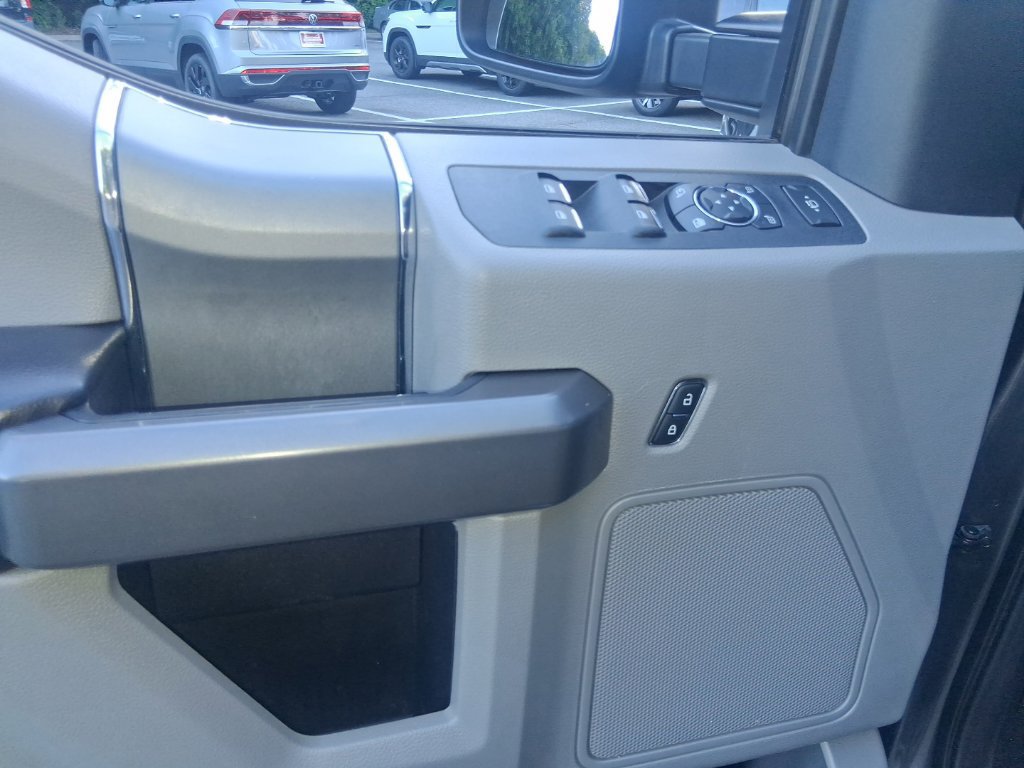 Used 2021 Ford F250 4x4 Crew Cab Super Duty image 9