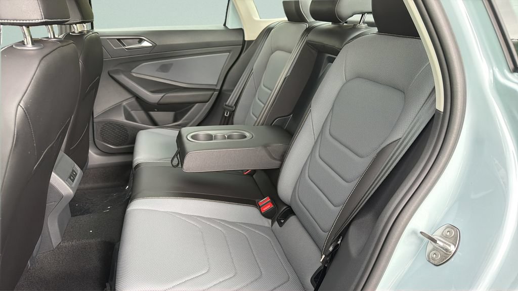 New 2026 Volkswagen Jetta SEL FWD image 27