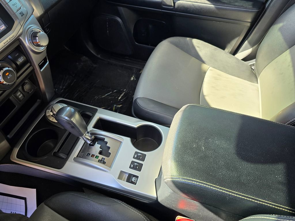 Used 2019 Toyota 4Runner SR5 Premium image 25