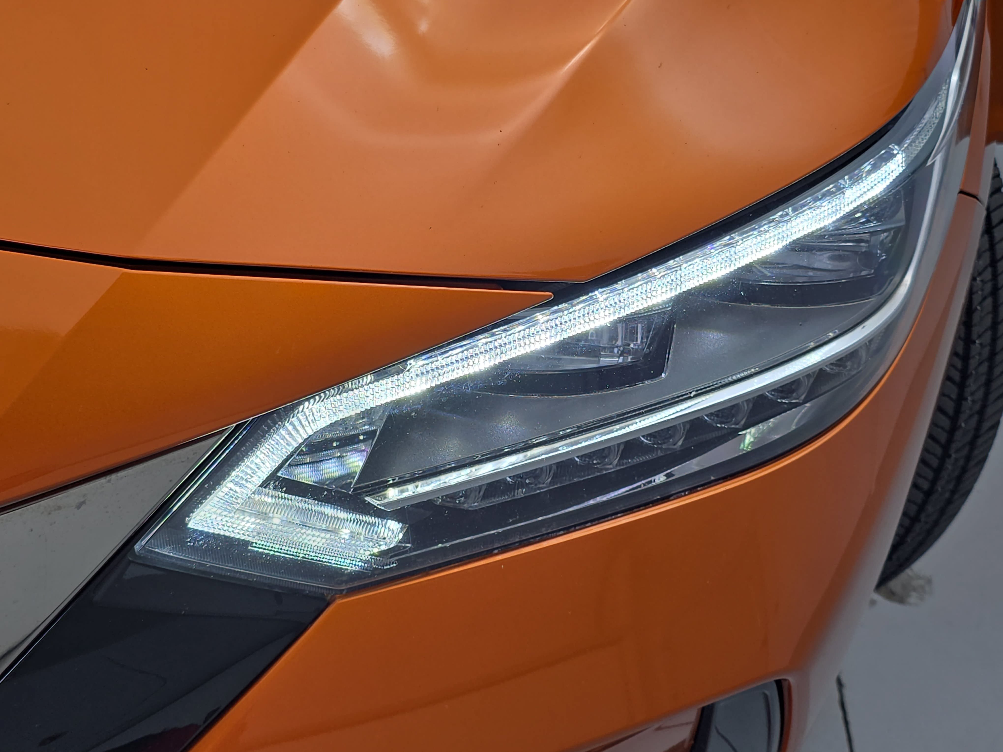 Certified 2023 Nissan Sentra SR w/ SR Premium Package FWD image 30