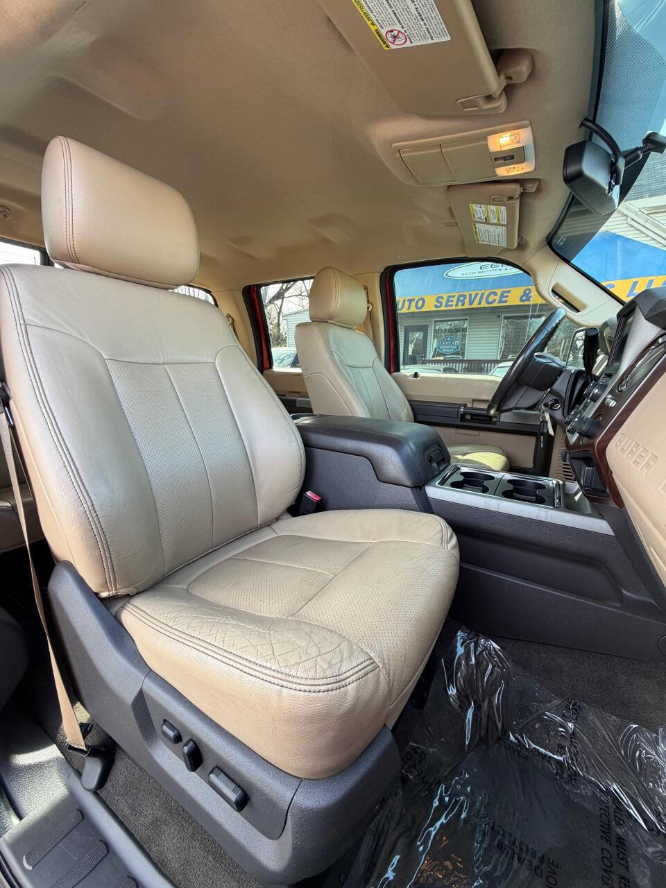 Used 2013 Ford F250 Lariat w/ Chrome Pkg image 19