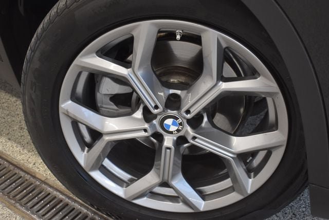 Used 2025 BMW X4 xDrive30i w/ Premium Package AWD/4WD image 30