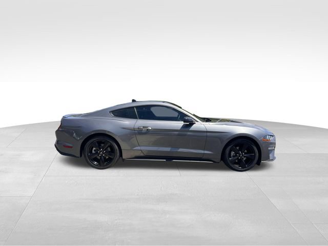 Used 2022 Ford Mustang Premium w/ Black Accent Package RWD image 6