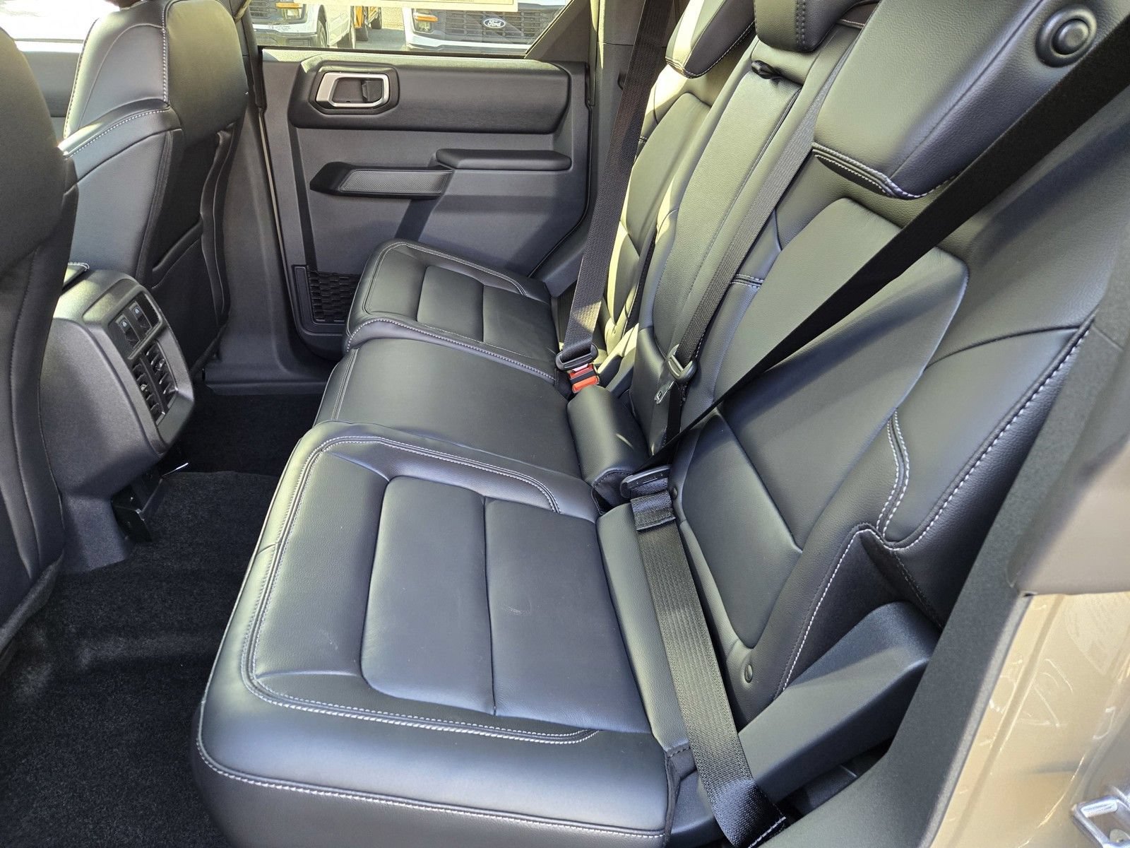 New 2026 Ford Bronco Outer Banks AWD/4WD image 6