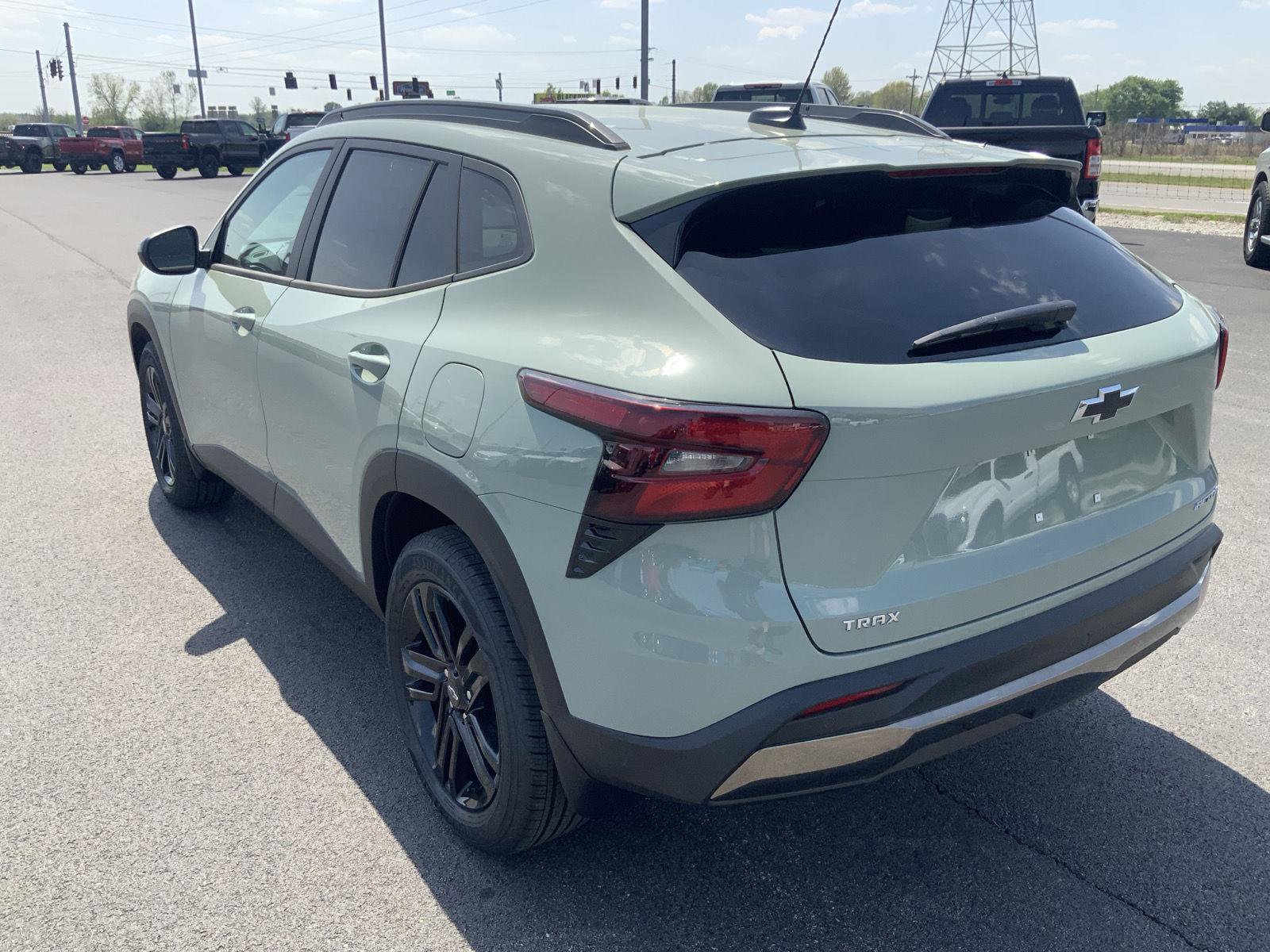 New 2026 Chevrolet Trax ACTIV FWD image 9