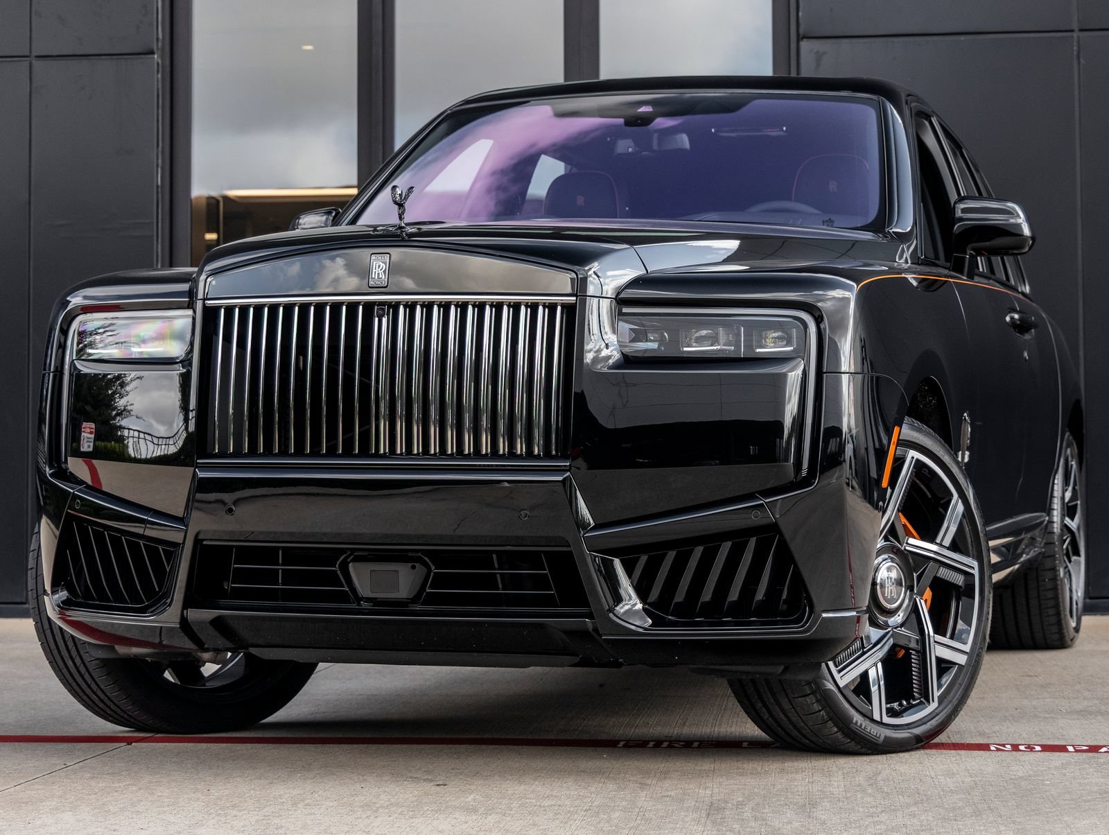 Used 2026 Rolls-Royce Cullinan Black Badge AWD/4WD image 1