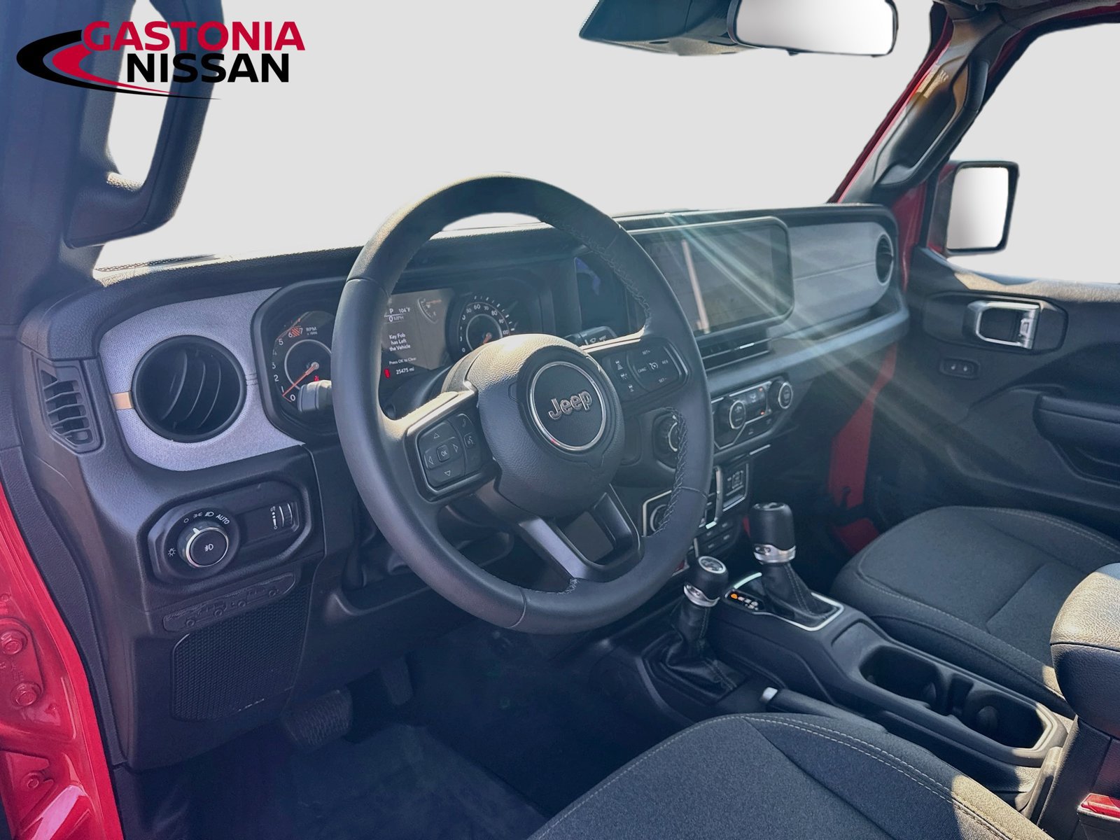 Used 2025 Jeep Wrangler Unlimited Sport AWD/4WD image 11