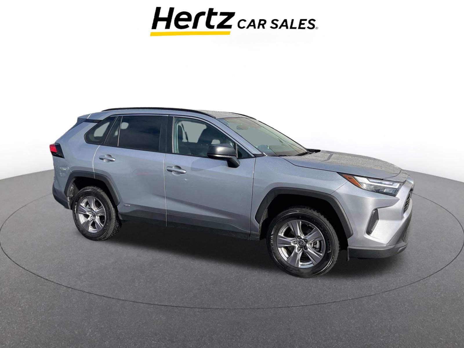 Used 2025 Toyota RAV4 LE video 1