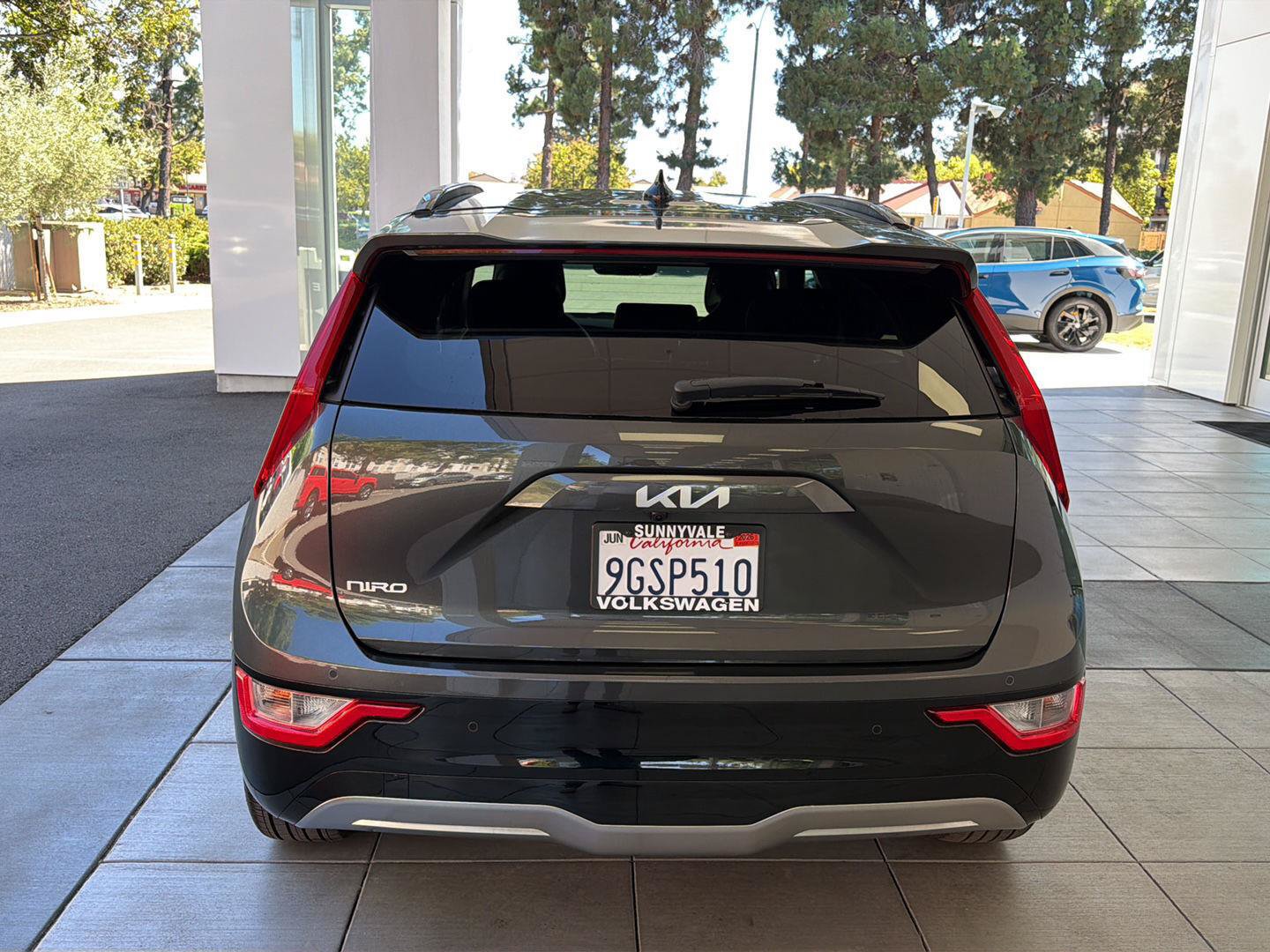 Used 2023 Kia Niro Wind FWD image 4
