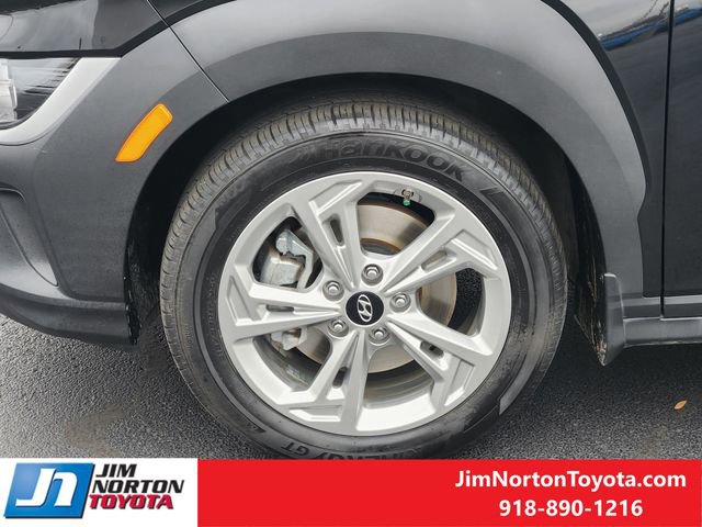 Used 2022 Hyundai Kona SEL image 13