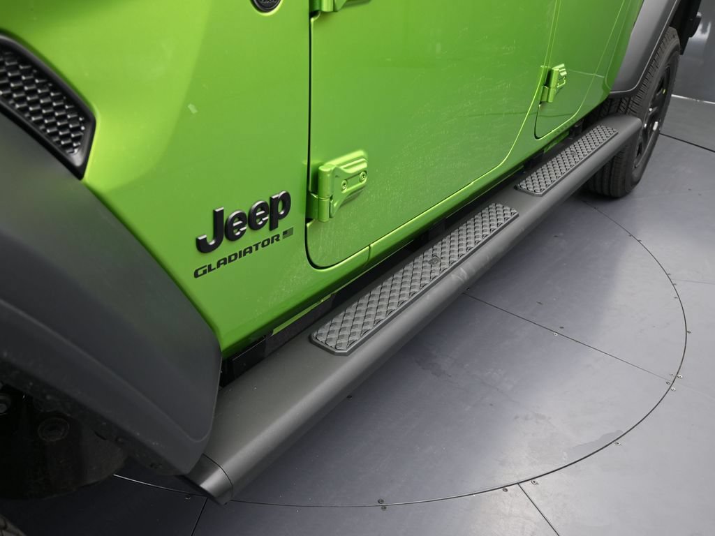 New 2026 Jeep Gladiator Sport AWD/4WD image 26