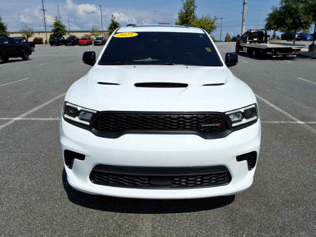 Used 2025 Dodge Durango R/T AWD/4WD image 2