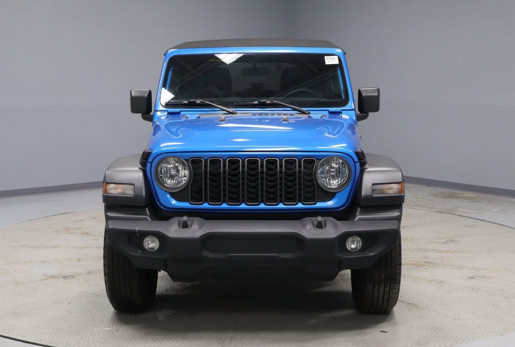 Used 2024 Jeep Wrangler Sport image 5