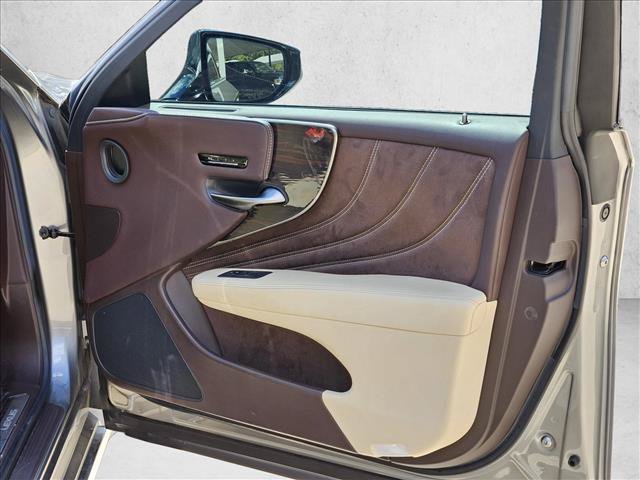 Used 2019 Lexus LS 500 w/ Interior Upgrade Package RWD image 10