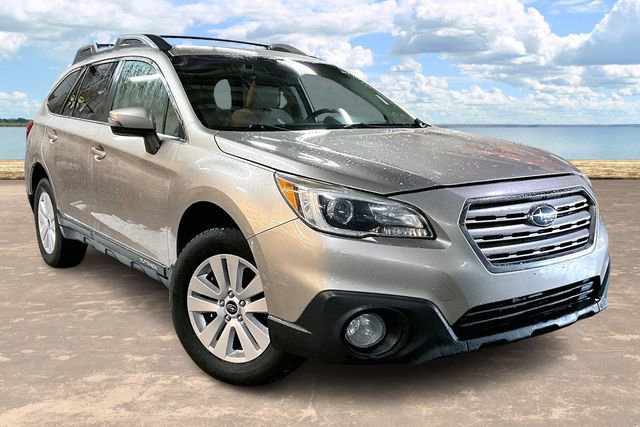 Used 2015 Subaru Outback 2.5i Premium image 1