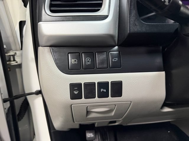 Used 2018 Toyota Highlander Limited AWD/4WD image 21
