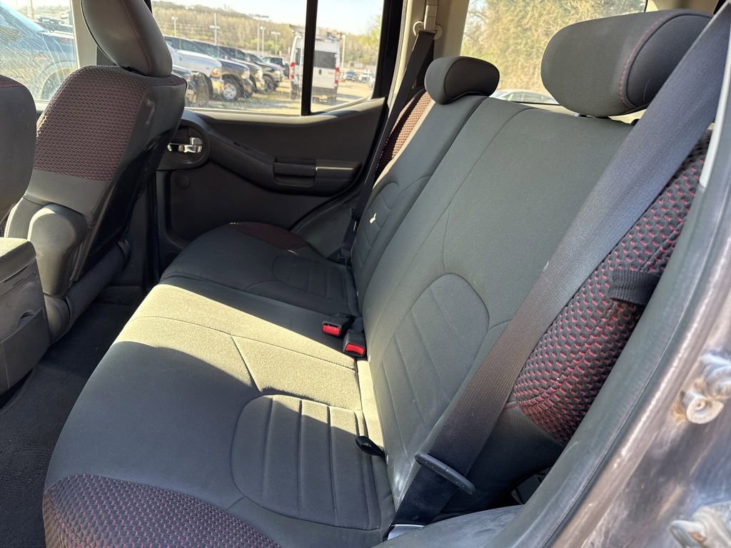 Used 2010 Nissan Xterra Off-Road image 7