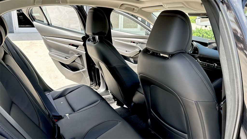 New 2025 MAZDA MAZDA3 s image 34