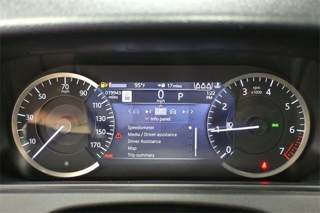 Used 2022 Land Rover Range Rover Velar R-Dynamic S image 20