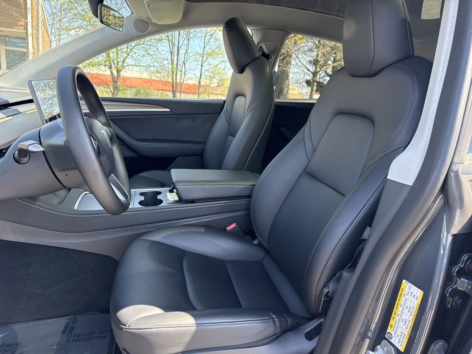 Used 2023 Tesla Model Y Long Range image 12