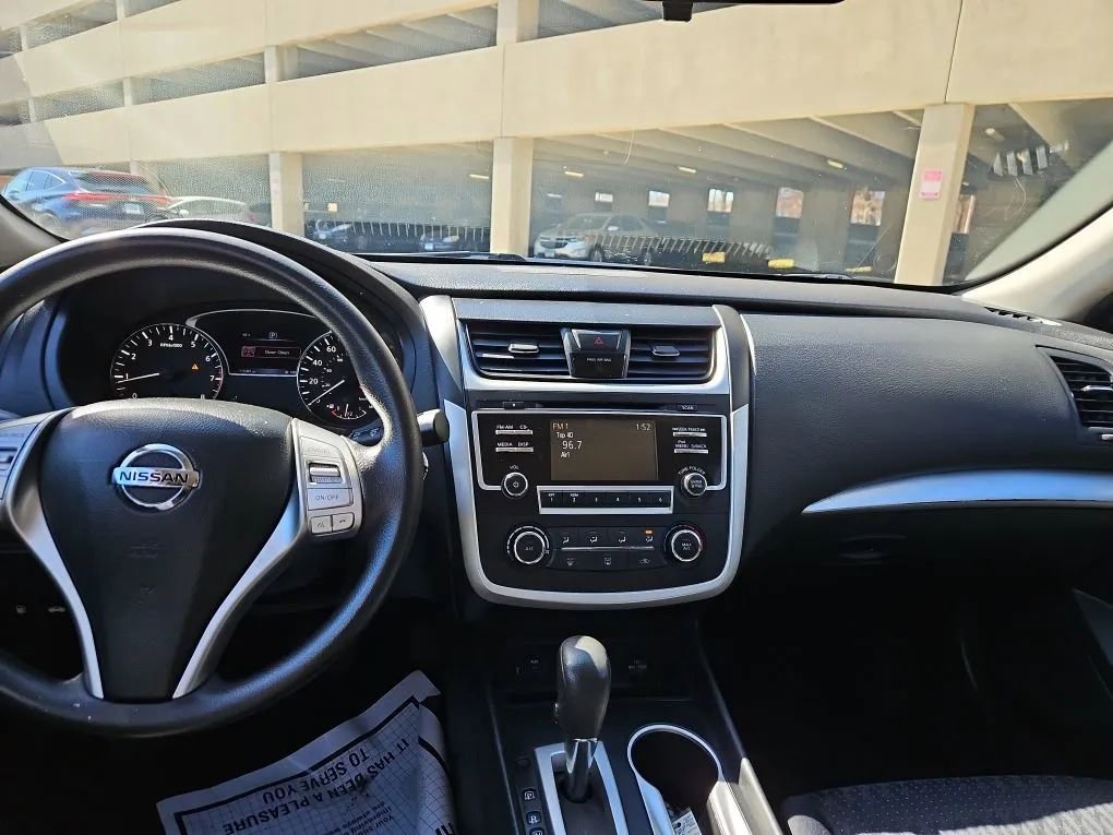 Used 2017 Nissan Altima 2.5 S w/ Power Driver Seat Package image 12