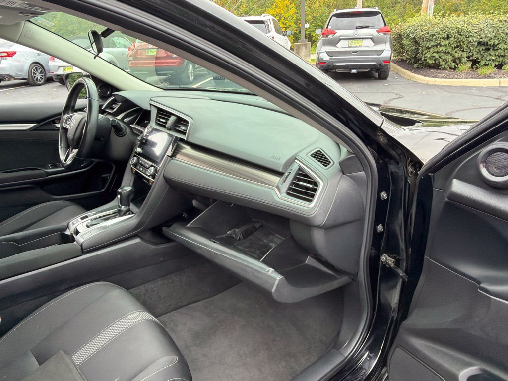 Used 2019 Honda Civic EX image 39