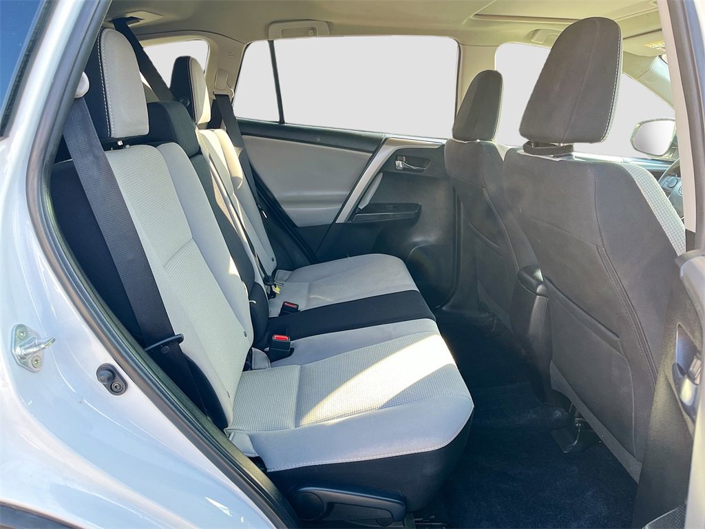 Used 2018 Toyota RAV4 Adventure image 27