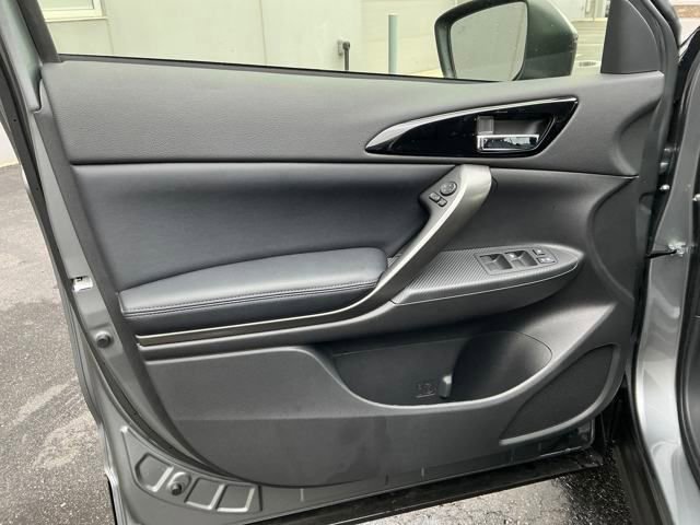 New 2025 Mitsubishi Eclipse Cross Black Edition image 12