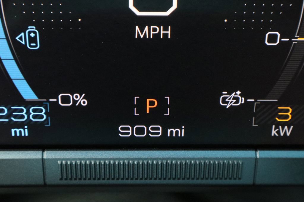 Used 2024 GMC Hummer EV 3X w/ Omega Edition AWD/4WD image 17