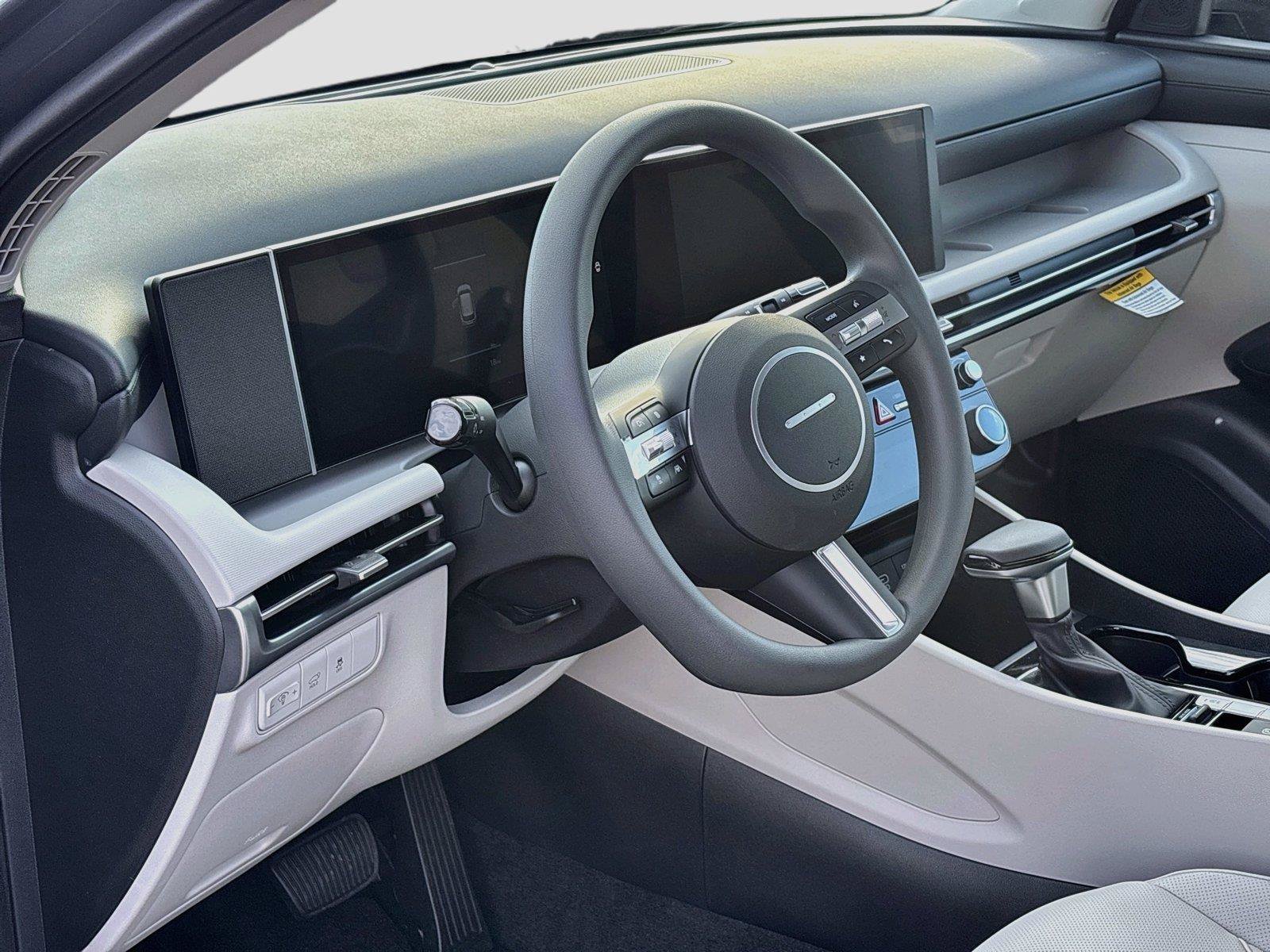 New 2026 Hyundai Tucson SEL Plus AWD/4WD image 23