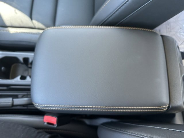 New 2025 Jeep Gladiator Sport image 28