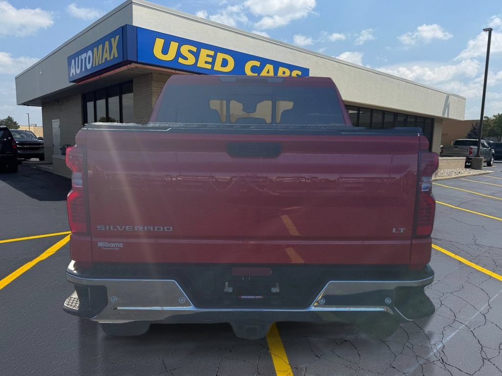 Used 2024 Chevrolet Silverado 1500 LT w/ Safety Package AWD/4WD image 6