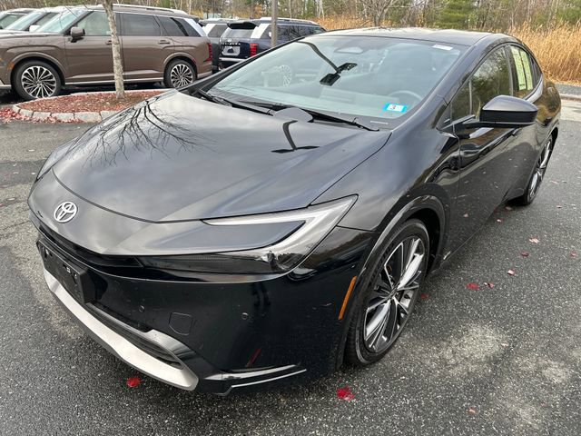 Used 2023 Toyota Prius LE