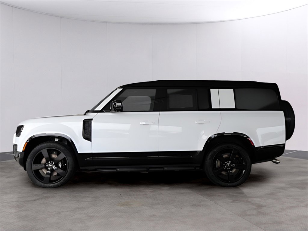 New 2025 Land Rover Defender 130 V8 image 8