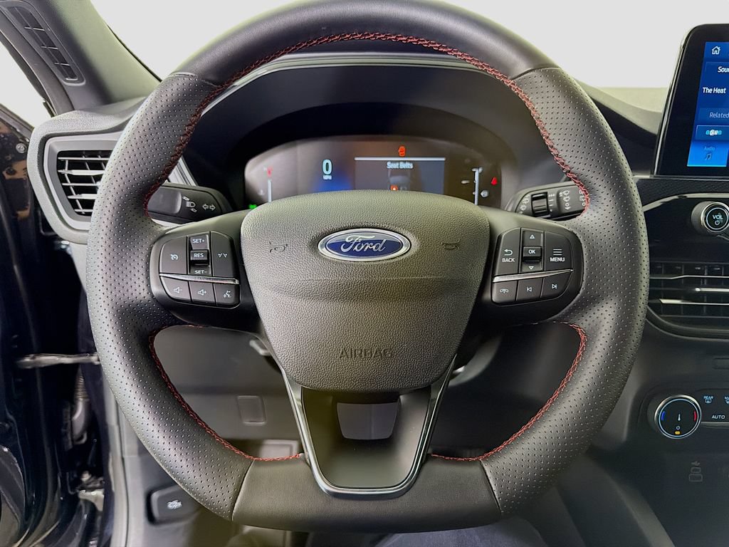 Used 2025 Ford Escape ST-Line AWD/4WD image 15