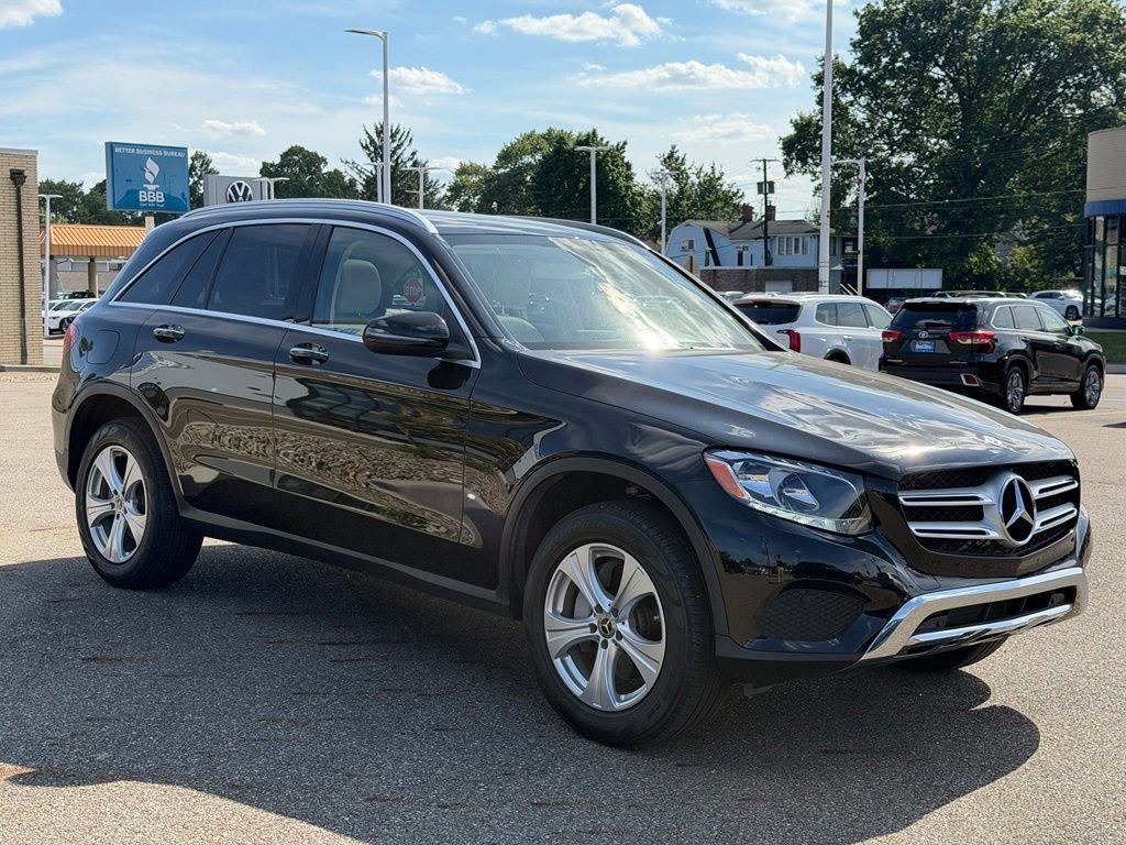Used 2018 Mercedes-Benz GLC 300 4MATIC image 6