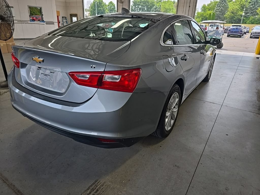 Used 2023 Chevrolet Malibu LT FWD image 4