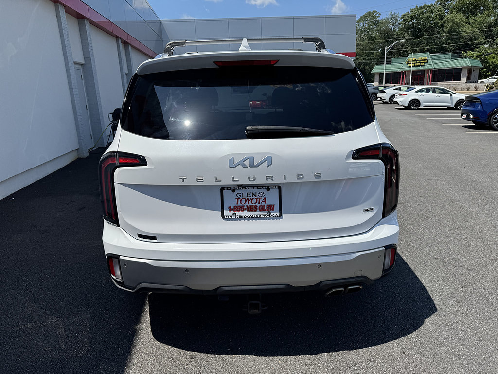 Used 2023 Kia Telluride EX w/ EX Captain's Chair Package AWD/4WD image 6