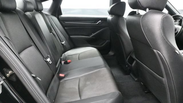 Used 2019 Honda Accord Sport image 13