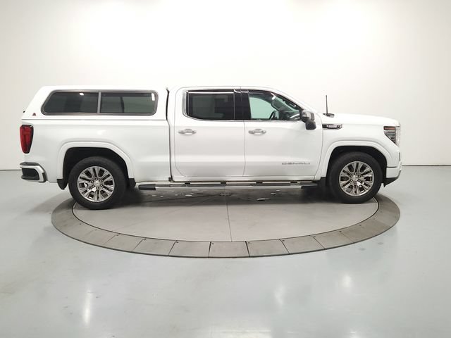 Used 2023 GMC Sierra 1500 Denali AWD/4WD image 9