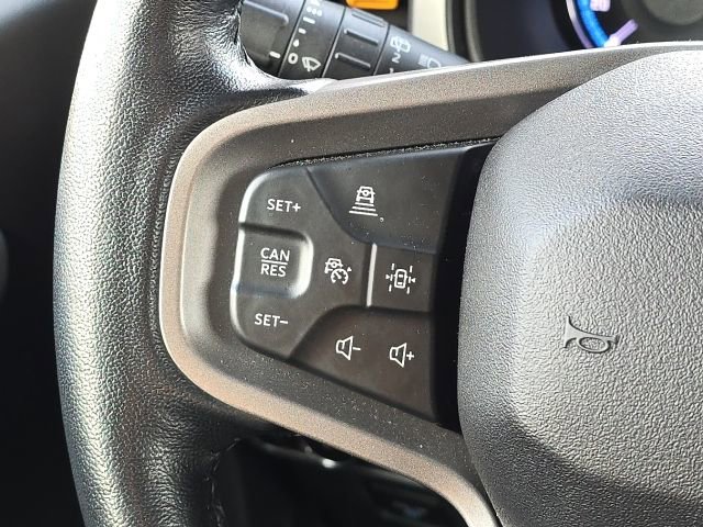 Used 2023 Ford Bronco Badlands image 32