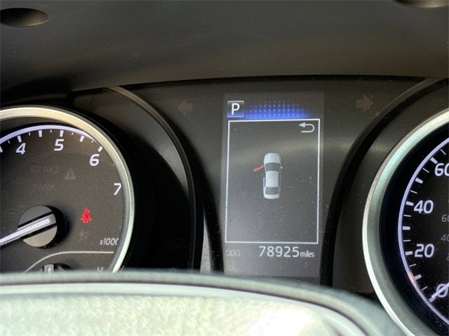 Used 2022 Toyota Camry LE image 32
