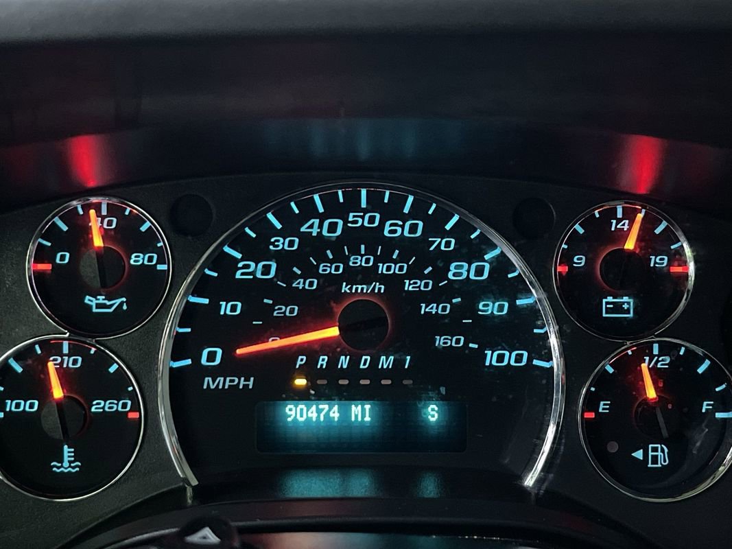 Used 2019 Chevrolet Express 2500 image 18