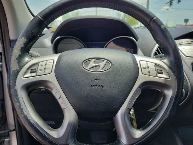 Used 2011 Hyundai Tucson GLS FWD image 24