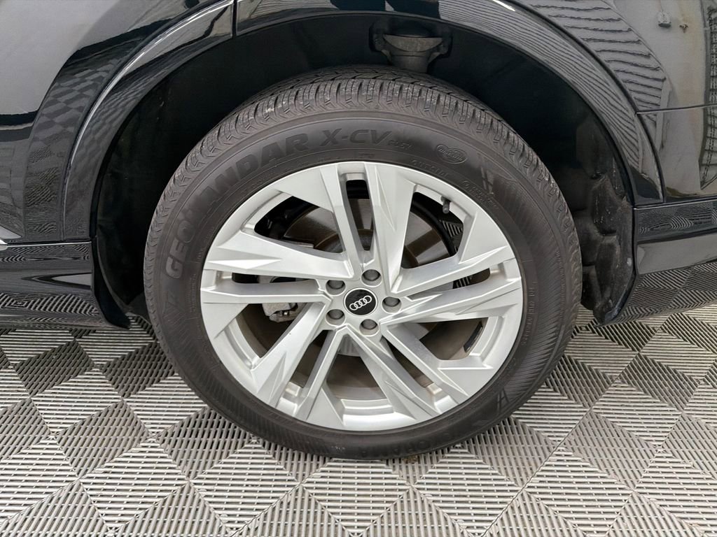 Used 2021 Audi Q7 2.0T Premium w/ Convenience Package image 22