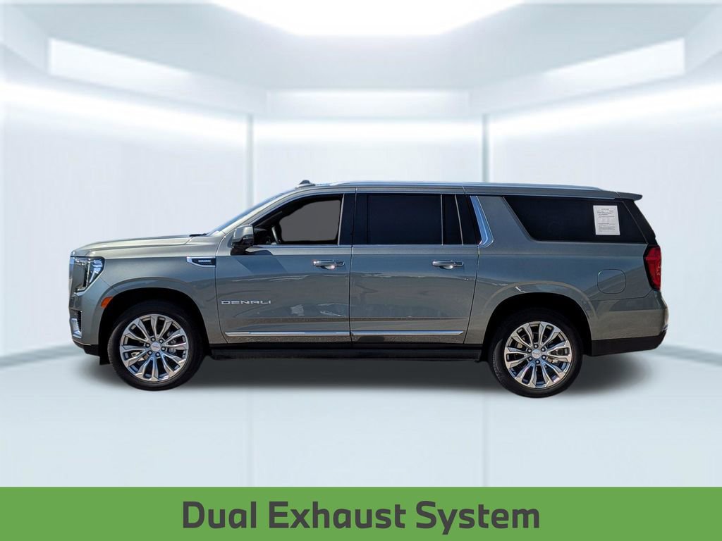 Used 2023 GMC Yukon XL Denali image 15